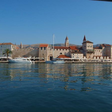 Apartments Toni Trogir Exterior photo